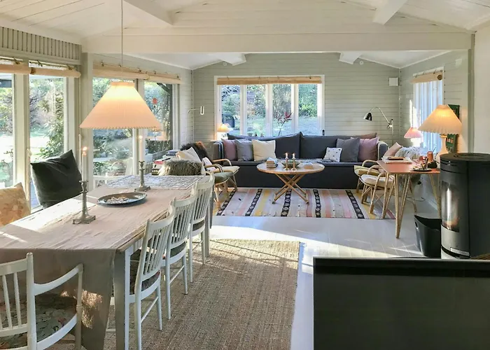 Summerhouse By Hegn Forest * 티스빌델레제